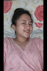 Punya Sepupu Semanies Ini Bikin Gak Tahan
